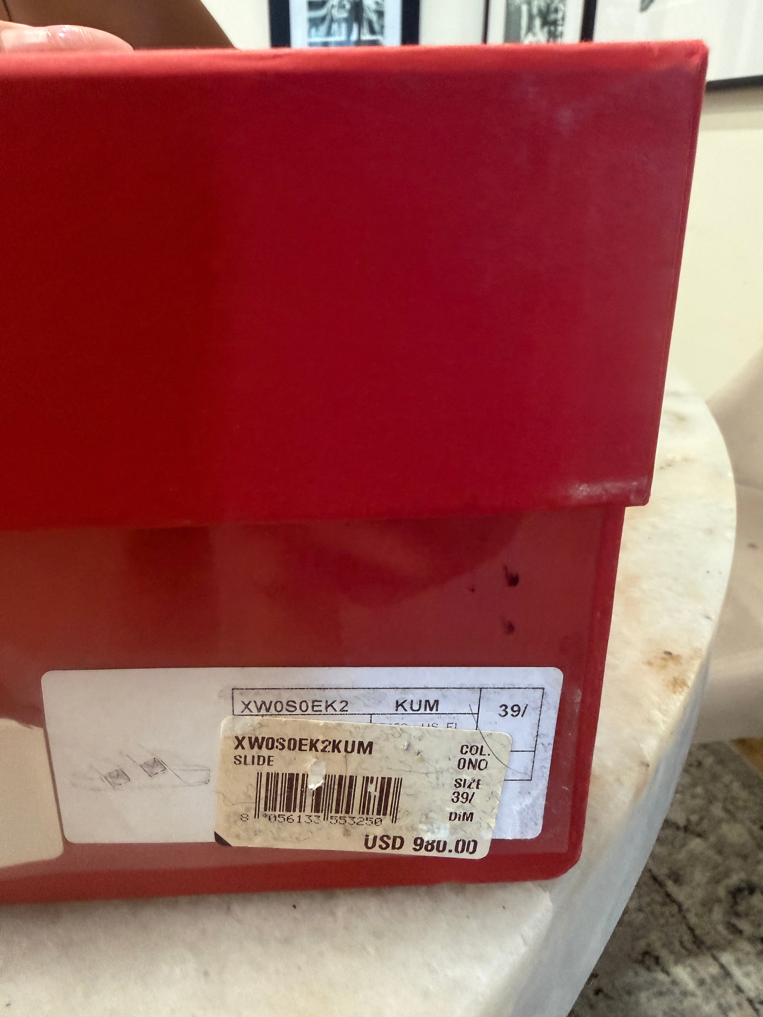 Valentino Garavani stud slides