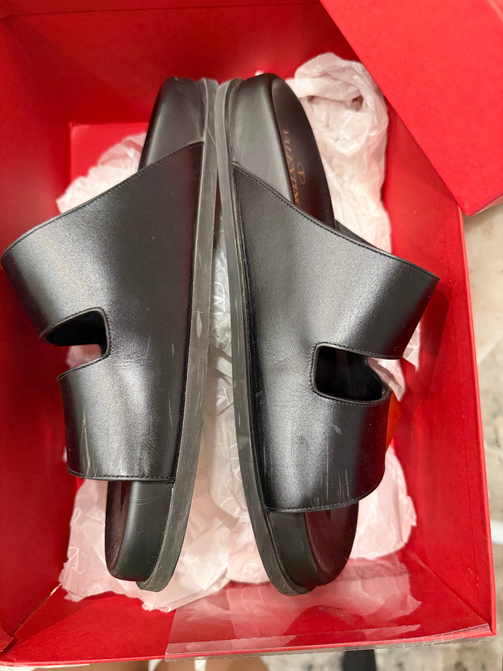 Valentino Garavani stud slides